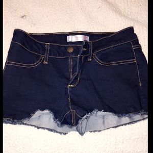 SOLD Cute jean shorts